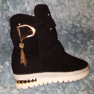 NEW Faux Suede Boot W/Sneaker Flair